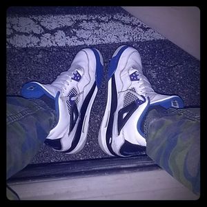 Jordans 4s